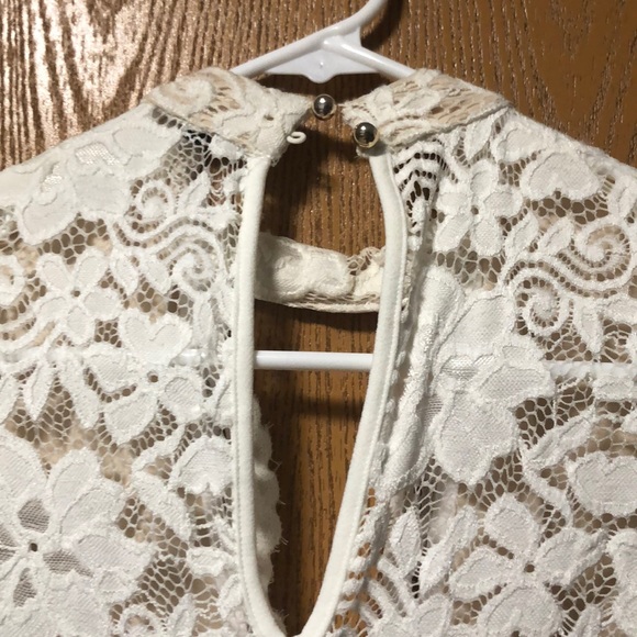 White Lace Dress - Picture 5 of 10